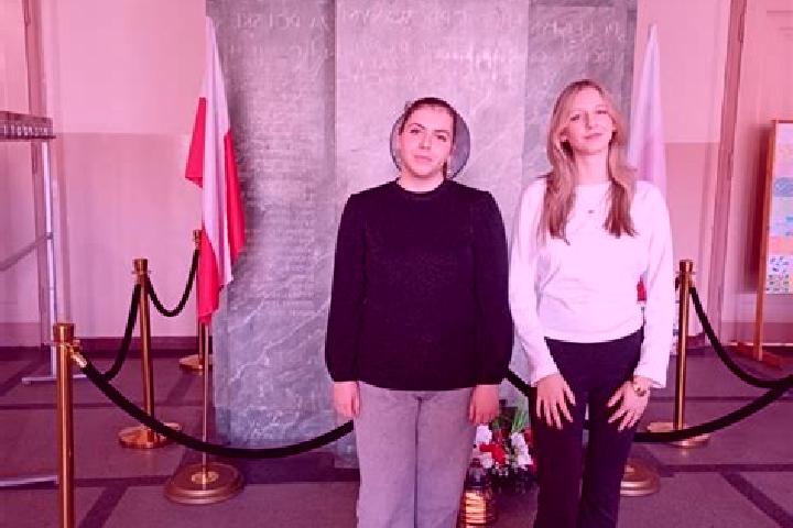 Escorts Zychlin, Poland — Local Companions