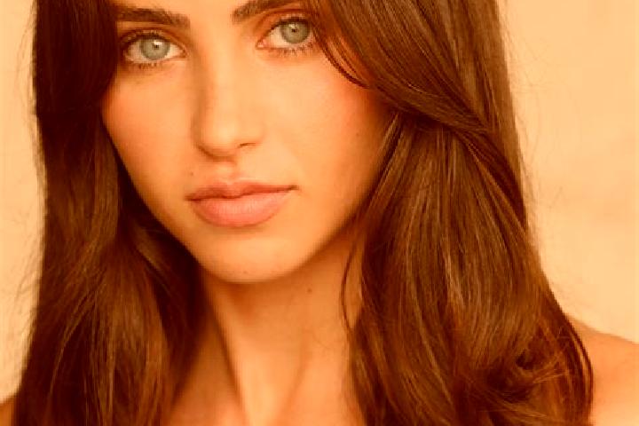 Eva, 20, a black brown-eyed latina companion based in Rochefort-sur-Loire. Offering Duos, Girlfriend Experience, BDSM, Overnight. Available for incall and ou...