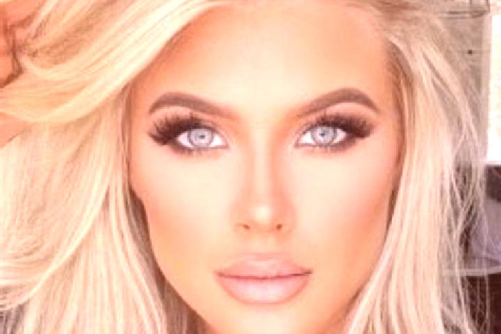 Eva, 20, a platinum blonde dark-eyed ebony companion based in Ashburnham. Offering Travel Companion, Massage, Striptease. Available for incall and outcall, o...