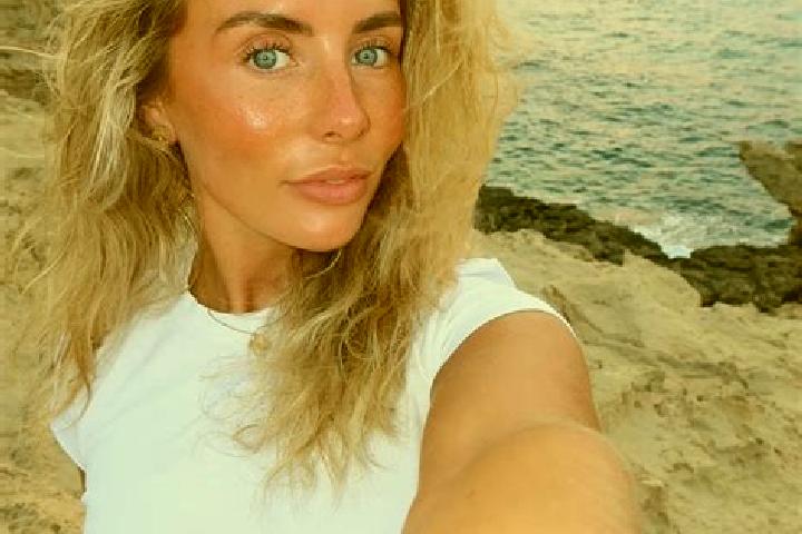 Eva, 20 — Escort in Bonny Hills, Australia