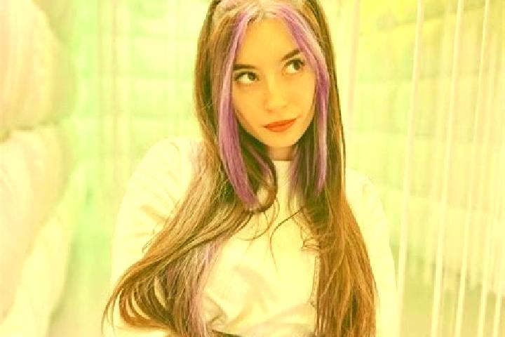 Eva, 20 — Escort in Lomas de Vallejos, Argentina