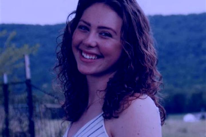 Eva, 20 — Escort in Meadville, United States