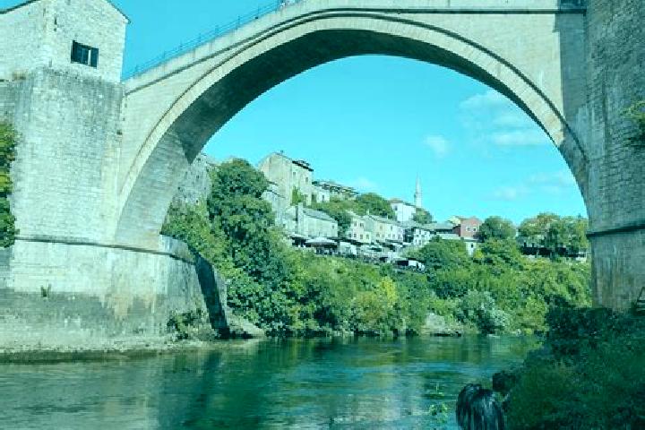 Eva, 20 — Escort in Osinja, Bosnia and Herzegovina