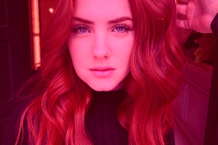 Eva, 21, a auburn blue-eyed mediterranean companion based in Lemniu. Offering Erotic Massage, Roleplay, Tantra, 69. Available for incall and outcall, day and...