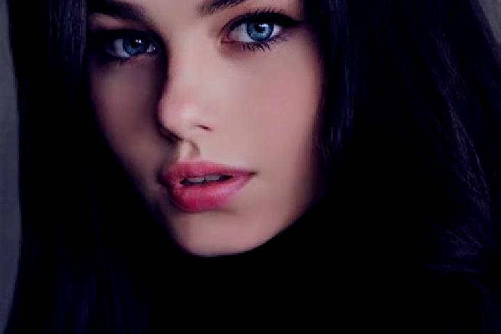 Eva, 21, a black dark-eyed caucasian companion based in Raron. Offering Erotic Massage, Girlfriend Experience, CIM. Available for incall and outcall, day and...