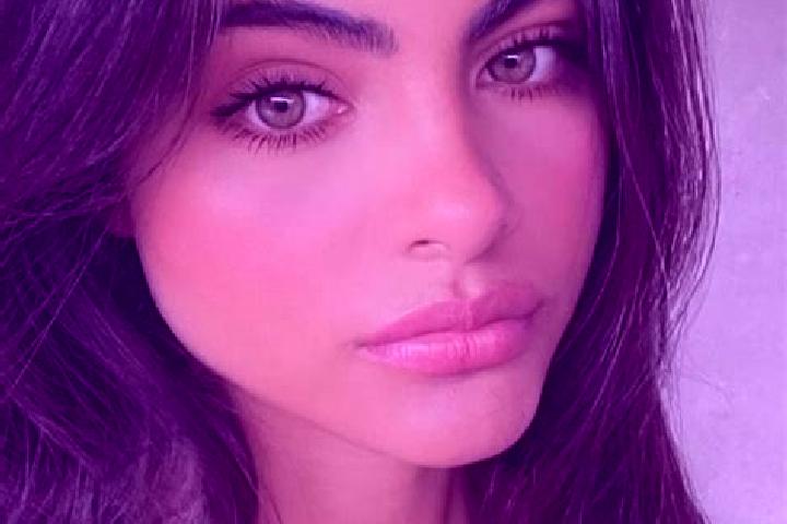 Eva, 21, a brunette hazel-eyed caribbean companion based in Mukhayla. Offering Overnight, 69, Roleplay, Tantra, OWO. Available for incall and outcall, day an...
