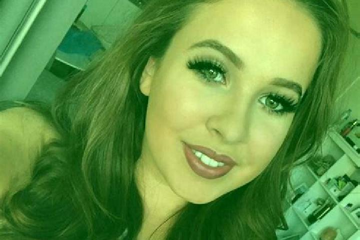 Eva, 21, a dark blonde amber-eyed caucasian companion based in Skennars Head. Offering Erotic Massage, Domination, CIM. Available for incall and outcall, day...