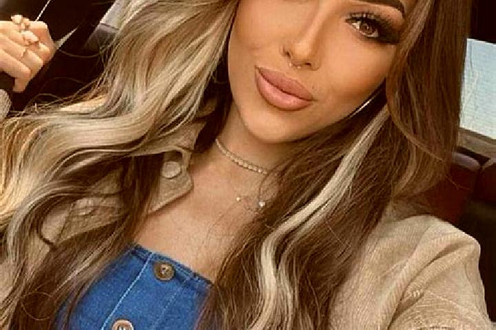 Eva, 21, a dark blonde brown-eyed asian companion based in Beaulieu-les-Fontaines. Offering Roleplay, 69, CIM, Duos, Striptease. Available for incall and out...