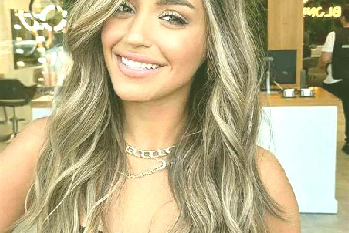 Eva, 21, a dark blonde brown-eyed mediterranean companion based in Manjakollai. Offering Party Girl, Striptease, OWO, Couples. Available for incall and outca...
