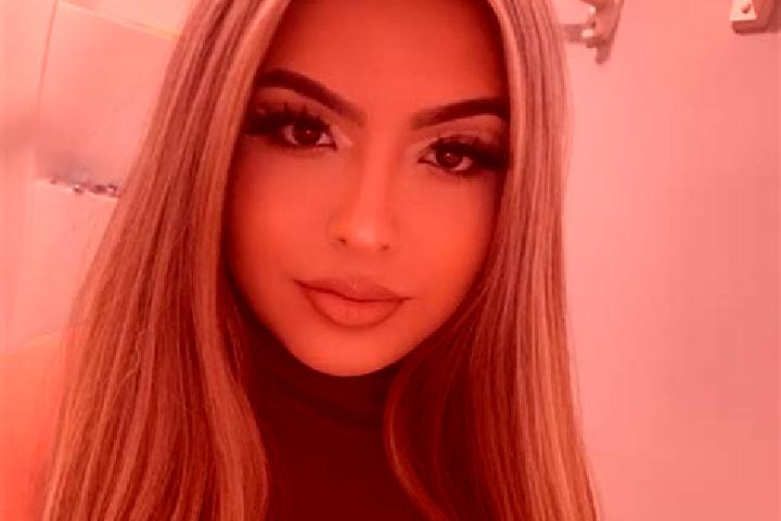 Eva, 21, a red blue-eyed mixed companion based in Marietta. Offering Duos, Girlfriend Experience, Overnight, Roleplay, Domination. Available for incall and o...