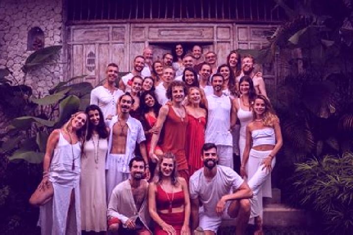 Eva, 21, a red dark-eyed caucasian companion based in Propriano. Offering OWO, Deep French Kissing, Domination, Tantra. Available for incall and outcall, day...