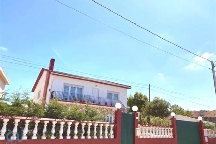 Eva, 21 — Escort in Atouguia da Baleia, Portugal
