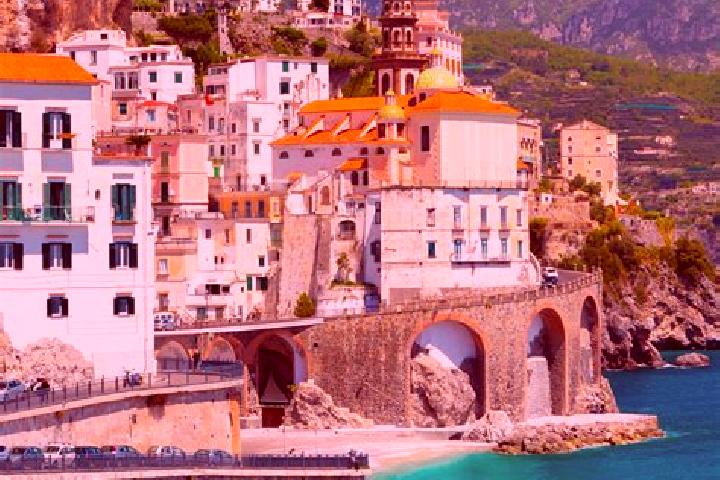 Eva, 21 — Escort in Cerda, Italy