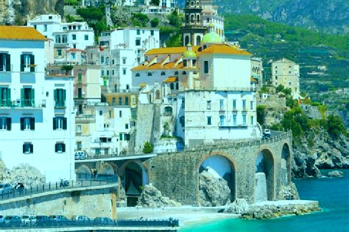 Eva, 21 — Escort in Montefranco, Italy