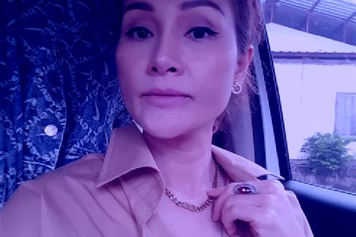 Eva, 21 — Escort in Senangkhanikhom, Thailand