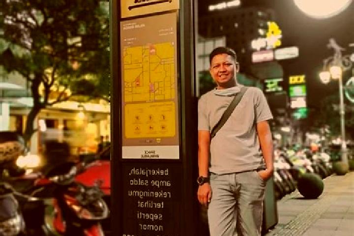 Eva, 21 — Escort in Sukadana, Indonesia