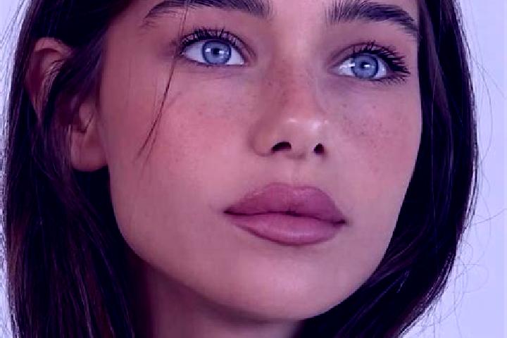 Eva, 22, a brunette blue-eyed mixed companion based in San Miguel Yogovana. Offering BDSM, GFE, Erotic Massage. Available for incall and outcall, day and eve...