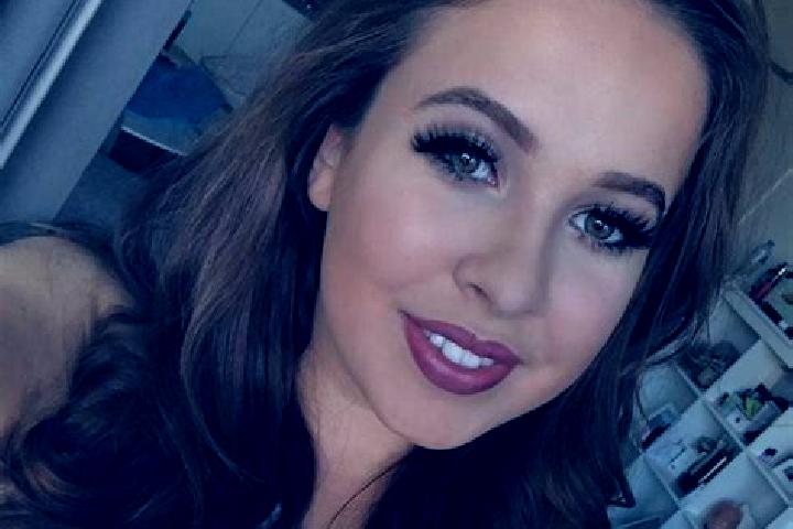 Eva, 22, a brunette brown-eyed european companion based in Daduling. Offering Duos, Deep French Kissing, Massage. Available for incall and outcall, day and e...