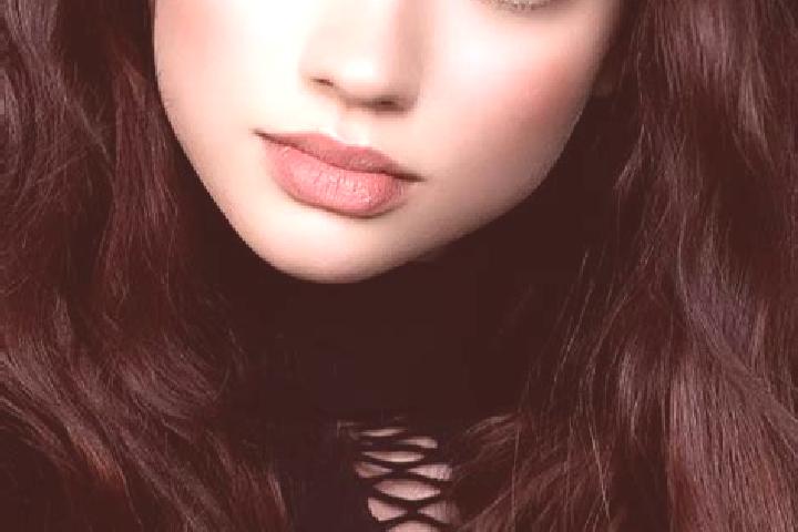 Eva, 22, a brunette dark-eyed ebony companion based in Badr. Offering BDSM, Fetish, Party Girl. Available for incall and outcall, day and evening dates.