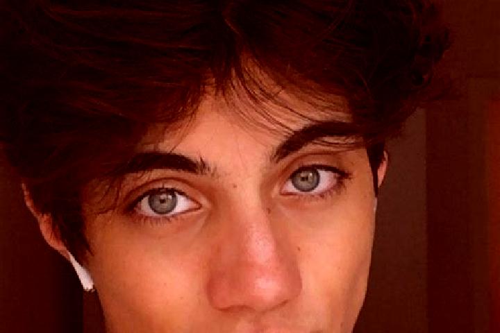 Eva, 22, a chestnut grey-eyed caucasian companion based in Sardagna. Offering OWO, Roleplay, Erotic Massage. Available for incall and outcall, overnight book...