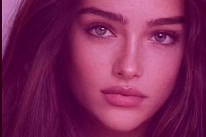 Eva, 22, a chestnut grey-eyed caucasian companion based in Verdello. Offering GFE, Domination, Dinner Date. Available for incall and outcall, day and evening...