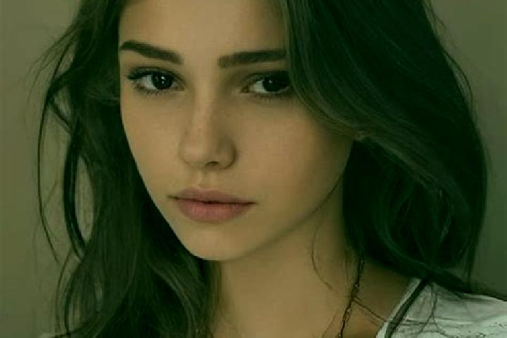 Eva, 22, a chestnut grey-eyed slavic companion based in Velaines. Offering Striptease, Prostate Massage, CIM, Roleplay, Fetish. Available for incall and outc...
