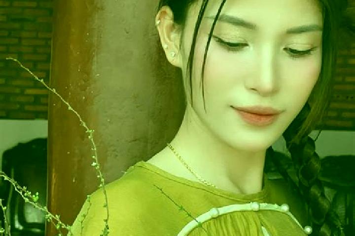 Eva, 22 — Escort in Hong Ngu, Vietnam