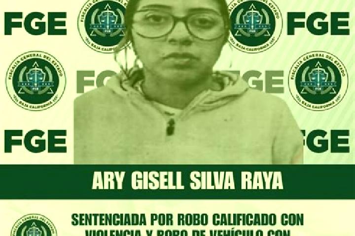 Eva, 22 — Escort in La Raya, Mexico