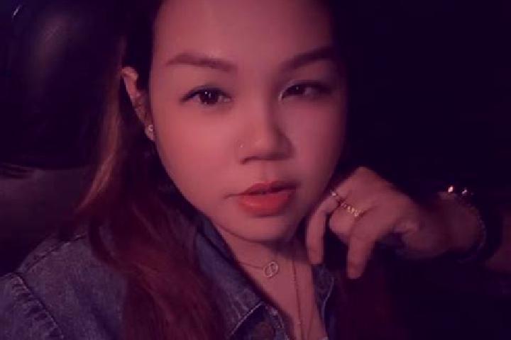 Eva, 22 — Escort in Lintang, China