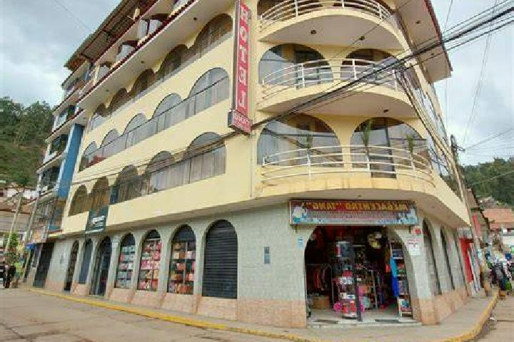 Eva, 22 — Escort in Pomachaca, Peru