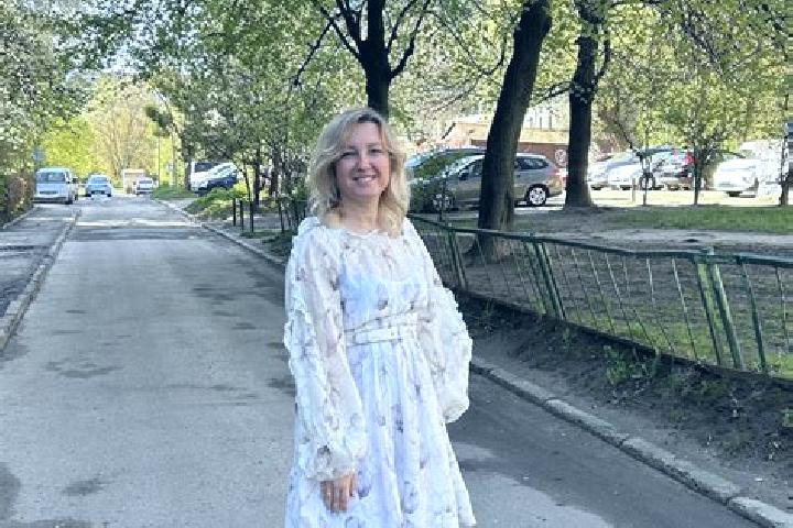 Eva, 22 — Escort in Pustomyty, Ukraine