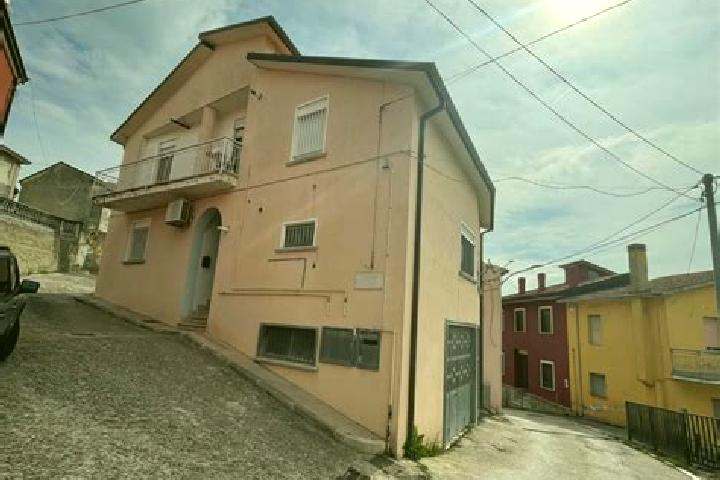 Eva, 22 — Escort in Villanova del Battista, Italy