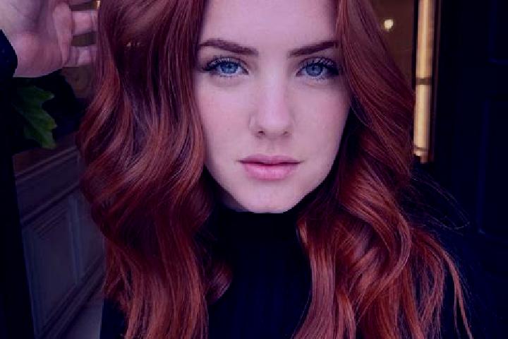 Eva, 23, a auburn blue-eyed mediterranean companion based in Cuptoare. Offering Erotic Massage, Tantra, A-Level, Striptease. Available for incall and outcall...