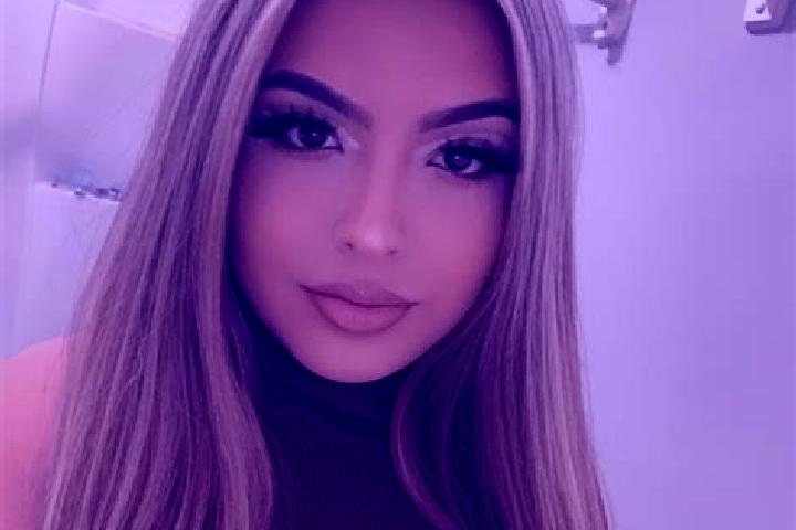 Eva, 23, a blonde brown-eyed latina companion based in Noordhorn. Offering Party Girl, Fetish, Domination. Available for incall and outcall, day and evening ...
