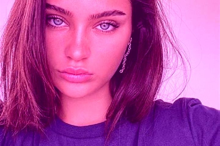 Eva, 23, a brunette brown-eyed slavic companion based in Polay Atas. Offering Duos, Couples, Erotic Massage, Fetish. Available for incall and outcall, day an...