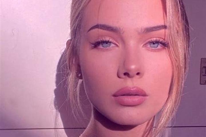 Eva, 23, a chestnut blue-eyed european companion based in Bafang. Offering Deep French Kissing, Girlfriend Experience, OWO. Available for incall and outcall,...