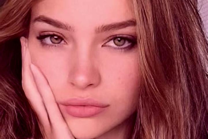 Eva, 23, a dark blonde hazel-eyed indian companion based in Albussac. Offering Girlfriend Experience, Party Girl, Striptease, Roleplay, 69. Available for inc...