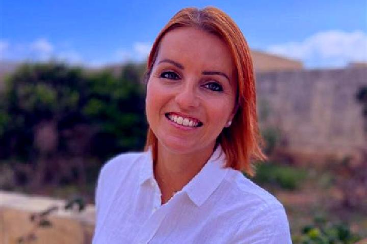 Eva, 23 — Escort in Dingli, Malta