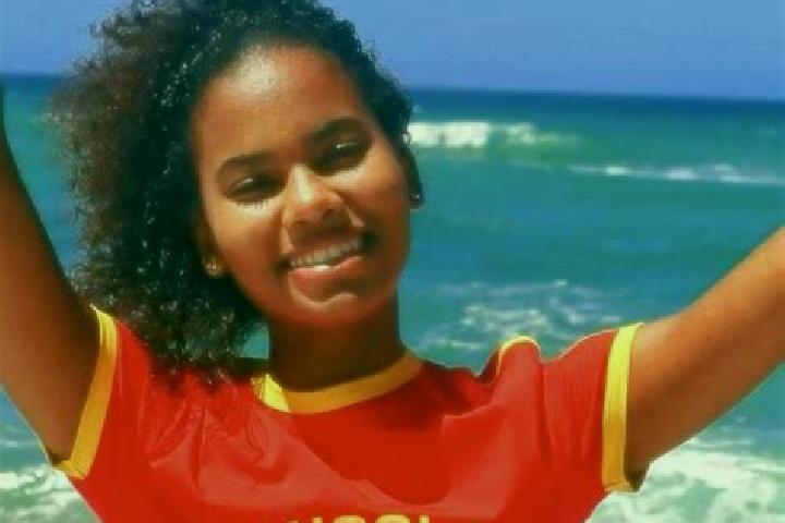 Eva, 23 — Escort in Luvuei, Angola