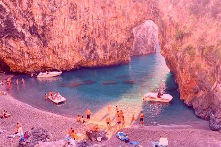 Eva, 23 — Escort in San Nicola Arcella, Italy
