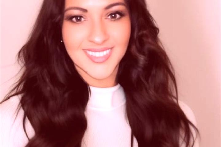 Eva, 23 — Escort in Shady Spring, United States
