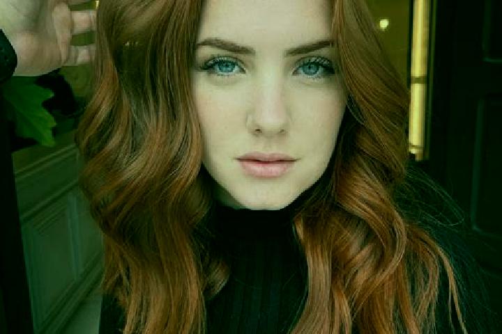 Eva, 24, a auburn blue-eyed slavic companion based in Kurba. Offering Striptease, OWO, Travel Companion, 69. Available for incall and outcall, day and evenin...