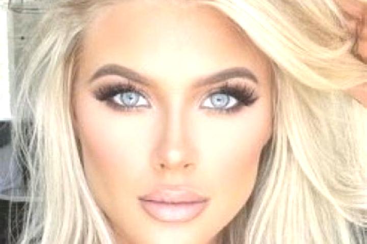 Eva, 24, a platinum blonde green-eyed asian companion based in Sebegen. Offering Travel Companion, Dinner Date, Erotic Massage. Available for incall and outc...