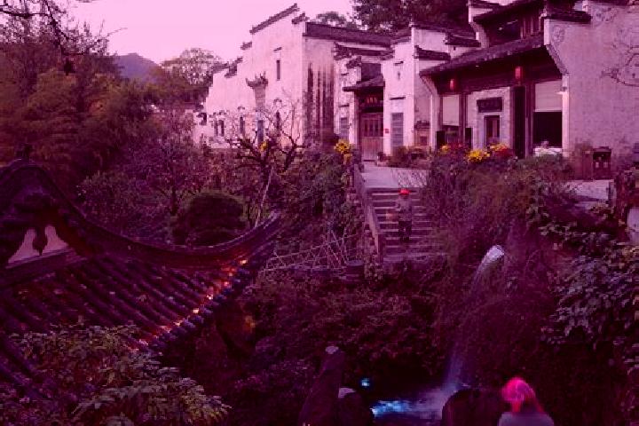 Eva, 24 — Escort in Huangge, China