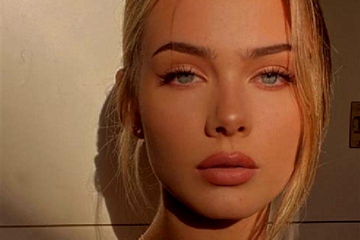 Eva, 25, a blonde dark-eyed european companion based in Solnechniy. Offering Travel Companion, GFE, A-Level. Available for incall and outcall, overnight book...