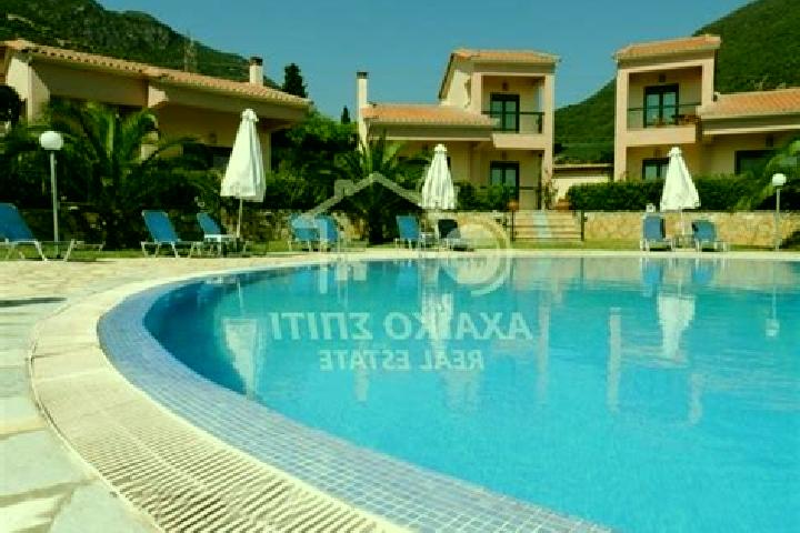 Eva, 25 — Escort in Efpalio, Greece