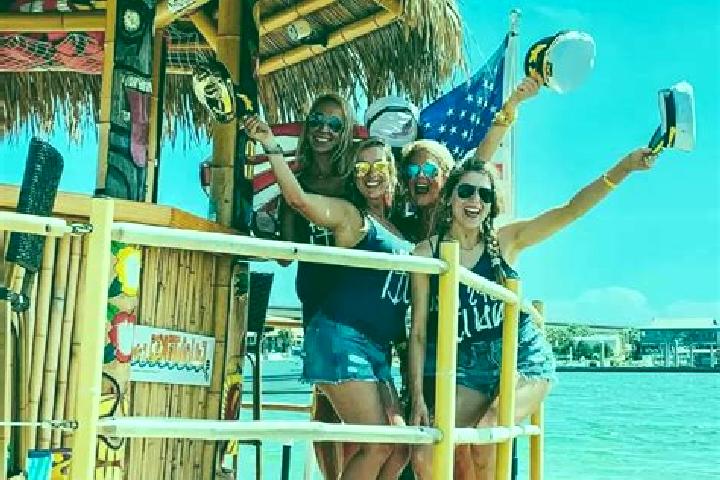 Eva, 25 — Escort in Tiki Island, United States