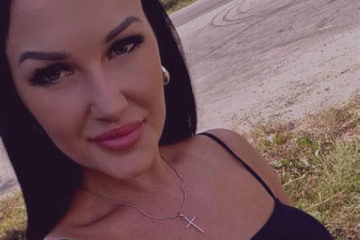 Eva, 25 — Escort in Tovste, Ukraine