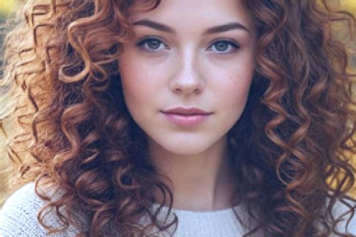 Eva, 26, a auburn brown-eyed slavic companion based in Xiquan. Offering Roleplay, Fetish, Massage. Available for incall and outcall, day and evening dates.
