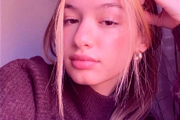 Eva, 26, a blonde brown-eyed indian companion based in Cereta. Offering 69, CIM, Domination. Available for incall and outcall, overnight bookings available.